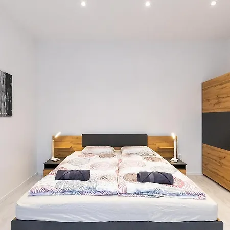 Flora Lak Apartment Sopron Exterior photo