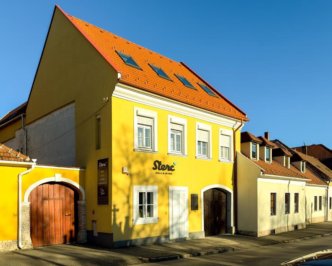 Apartment Flora Lak Sopron